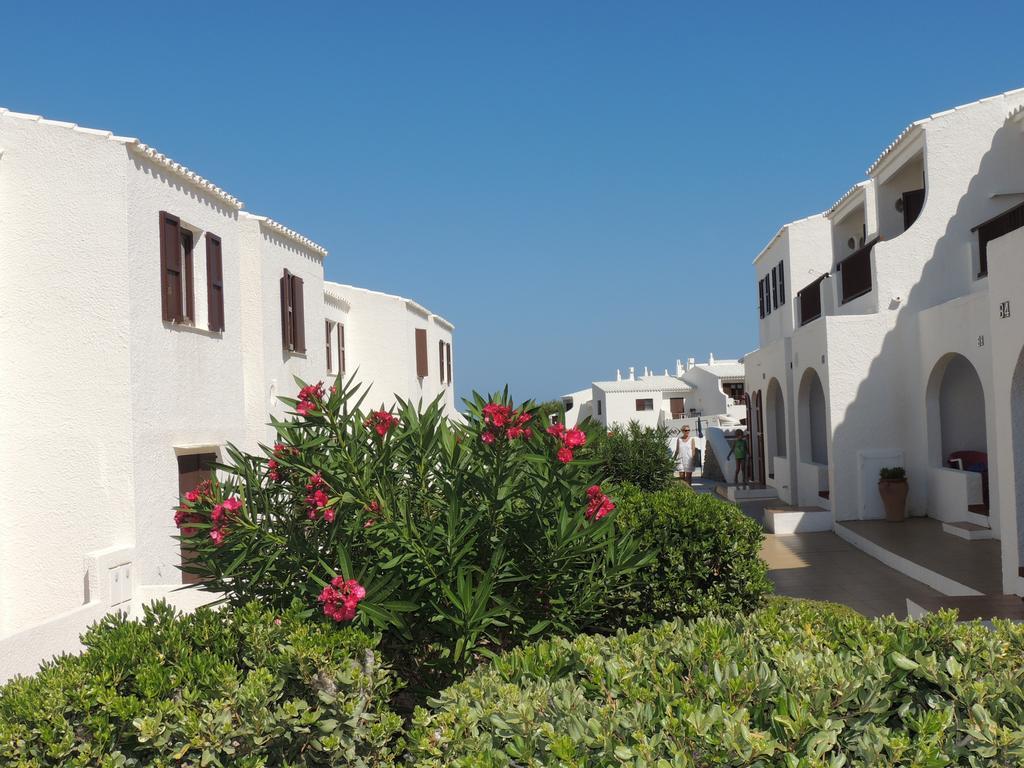 Apartamentos Sa Cala Cala Morell Esterno foto